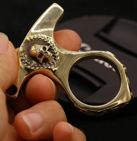 are-brass-knuckles-illegal-in-louisiana-1
